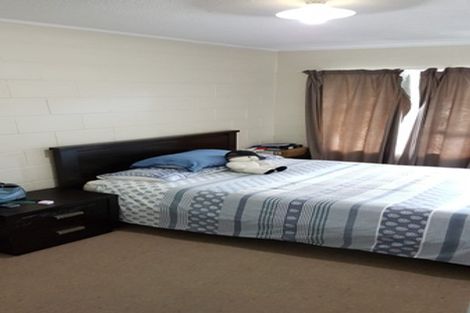 Photo of property in 5/46 School Road, Morningside, Auckland, 1021