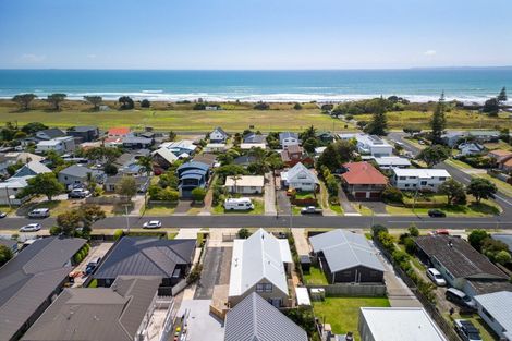 Photo of property in 75 Percy Road, Papamoa Beach, Papamoa, 3118