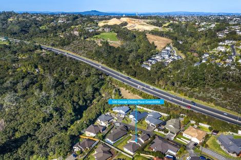 Photo of property in 100 George Deane Place, Greenhithe, Auckland, 0632