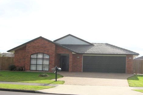 Photo of property in 41 Glenross Drive, Wattle Downs, Auckland, 2103