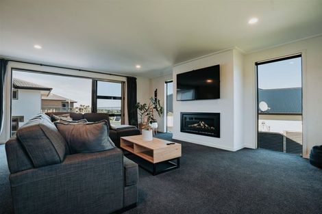 Photo of property in 40 Mcneil Street, Balclutha, 9230