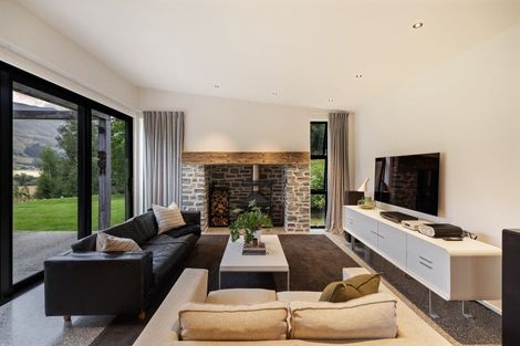 Photo of property in 366 Malaghans Road, Dalefield, Queenstown, 9371