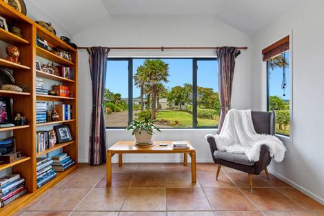 Photo of property in 1224 State Highway 16, Waimauku, 0883