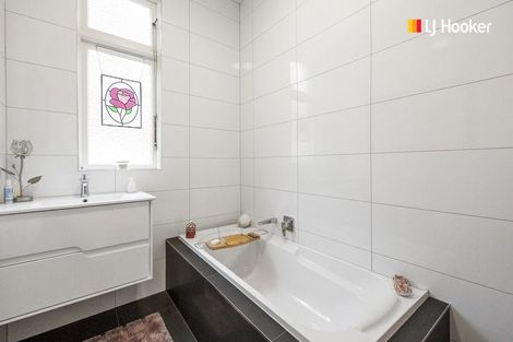 Photo of property in 61 Hazel Avenue, Caversham, Dunedin, 9012