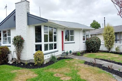 Photo of property in 32 West-watson Avenue, Hillmorton, Christchurch, 8025