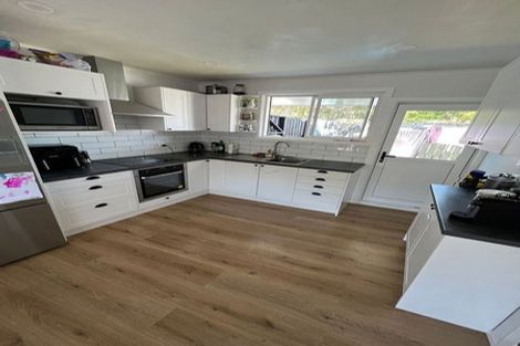 Photo of property in 4/10 Rawson Street, Tawa, Wellington, 5028