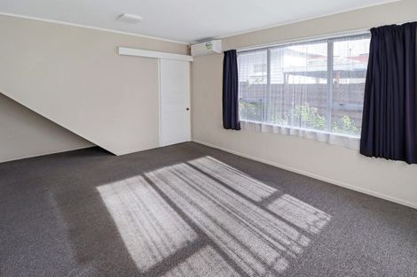 Photo of property in 10a Elizabeth Street, Moera, Lower Hutt, 5010