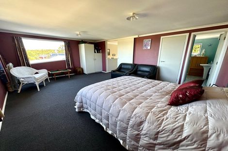Photo of property in 30 Tarata Street, Kaka Point, Balclutha, 9271