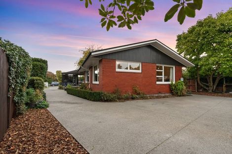 Photo of property in 63 Carruthers Street, Ilam, Christchurch, 8041