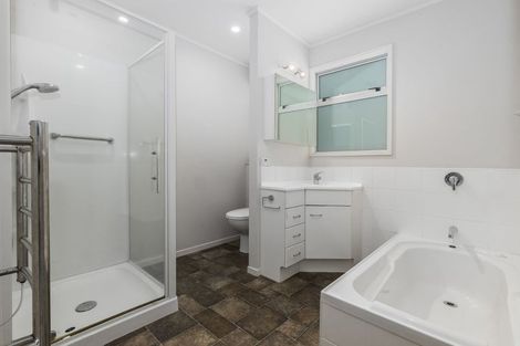 Photo of property in 4 Myrtle Lane, Raumati Beach, Paraparaumu, 5032