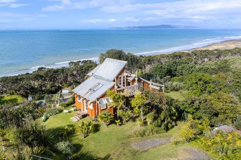 Photo of property in 6573 Pouto Road, Pouto, Te Kopuru, 0391