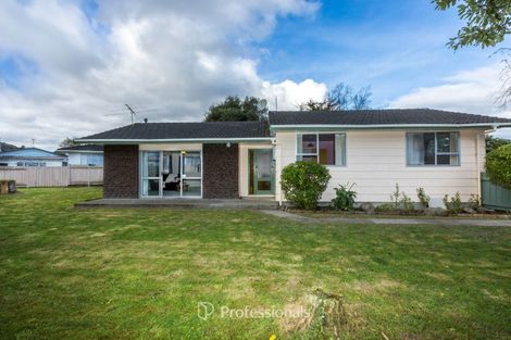 Photo of property in 35 Larchmont Grove, Totara Park, Upper Hutt, 5018