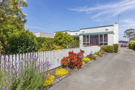 Photo of property in 1/6 Sanders Avenue, Marewa, Napier, 4110