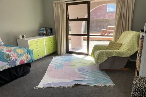 Photo of property in 57 Waterloo Crescent, Hokowhitu, Palmerston North, 4410