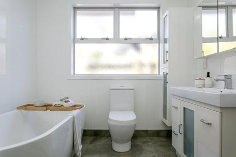 Photo of property in 27 Ngamotu Road, Taupo, 3330