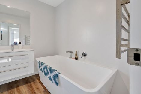 Photo of property in 40 Tara Crescent, Woodend, 7610