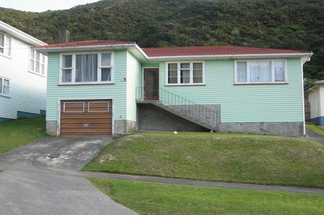 Photo of property in 1 Willcox Grove, Naenae, Lower Hutt, 5011