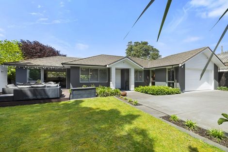 Photo of property in 83a Young Street, New Plymouth, 4310