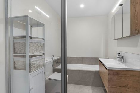 Photo of property in 68 Tahuhu Road, Mount Wellington, Auckland, 1062