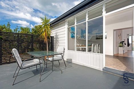 Photo of property in 6 Duke Street, Tamarau, Gisborne, 4010