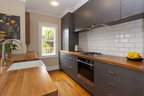 Photo of property in 23 Portal Street, Durie Hill, Whanganui, 4500