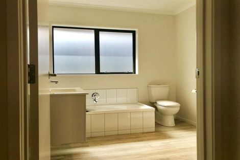 Photo of property in 24 Mary-ellen Place, Coromandel, 3506