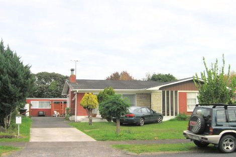 Photo of property in 52 Omana Road, Papatoetoe, Auckland, 2025