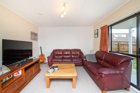 Photo of property in 9 Charisma Court, Kelvin Grove, Palmerston North, 4414