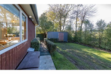 Photo of property in 5 Bluff Street, Coalgate, 7673