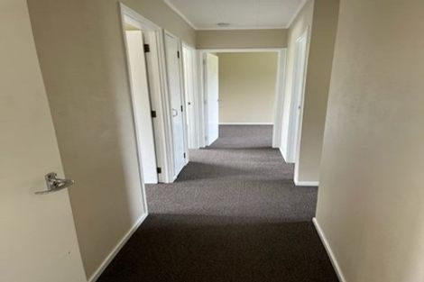 Photo of property in 2/19 Solar Road, Glen Eden, Auckland, 0602