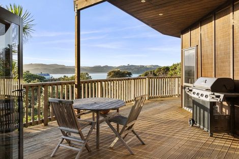 Photo of property in 4 Bay View Road, Raglan, 3225