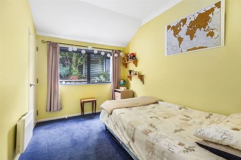 Photo of property in 16a Latitude Close, Whitby, Porirua, 5024