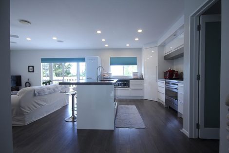 Photo of property in 25 Hobson Road, Lucas Heights, Auckland, 0632