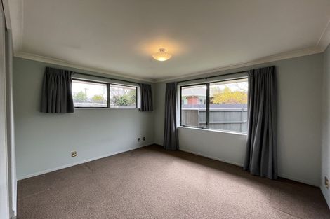 Photo of property in 14a Larch Place, Casebrook, Christchurch, 8051