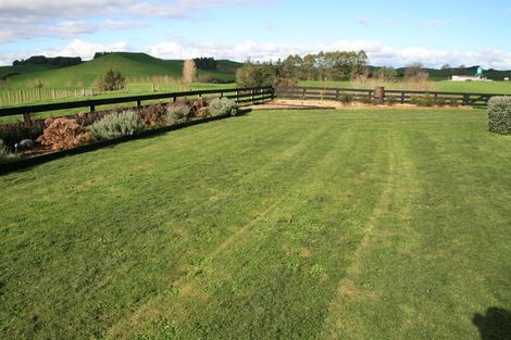 Photo of property in 190 Kaimata Road, Kaimata, Inglewood, 4388