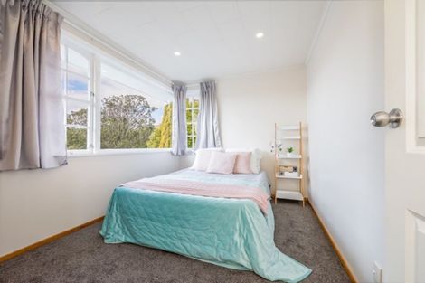Photo of property in 82 Oxford Terrace, Epuni, Lower Hutt, 5011