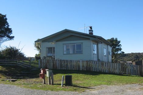 Photo of property in 8-10 Pamela Terrace, Paroa, Greymouth, 7805