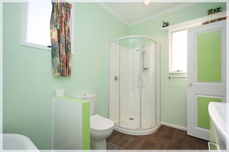 Photo of property in 3 Cook Street, Foxton, 4814