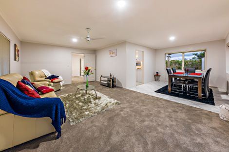 Photo of property in 31 Muirfield Street, Wattle Downs, Auckland, 2103