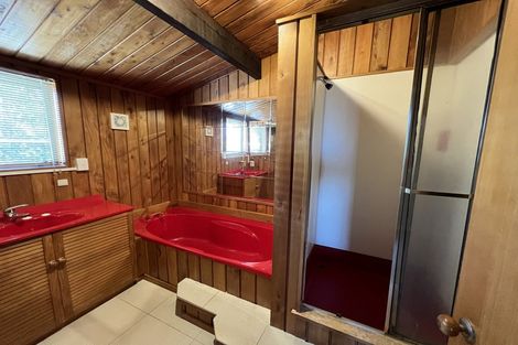 Photo of property in 9 Theodora Place, Mairangi Bay, Auckland, 0630