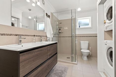 Photo of property in 34 Hastings Parade, Devonport, Auckland, 0624