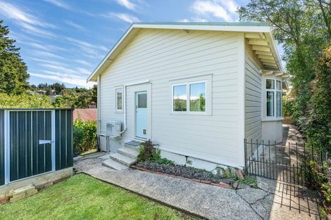 Photo of property in 37 Clifford Street, Dalmore, Dunedin, 9010