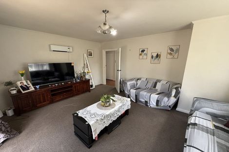 Photo of property in 1132a High Street, Taita, Lower Hutt, 5011