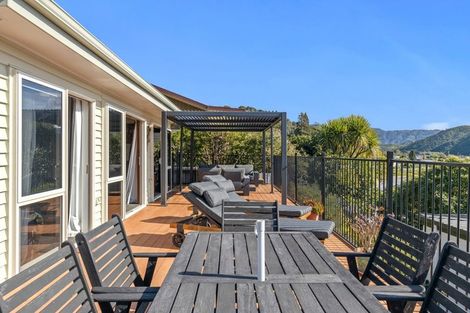 Photo of property in 374a Waikawa Road, Waikawa, Picton, 7220