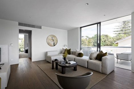 Photo of property in 69 West End Road, Westmere, Auckland, 1022