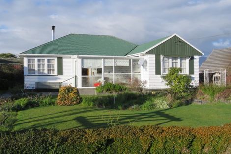 Photo of property in 253 Palmerston Street, Westport, 7825