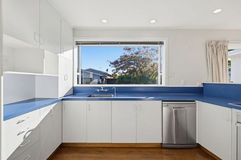 Photo of property in 15 Keats Crescent, Stoke, Nelson, 7011