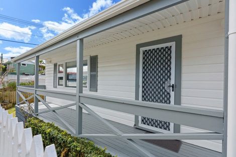Photo of property in 8b Gavin Road, Raumati Beach, Paraparaumu, 5032