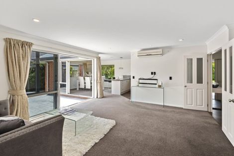 Photo of property in 3 Belgrove Place, Parklands, Christchurch, 8083