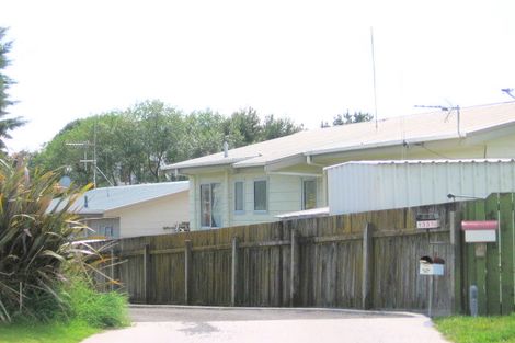 Photo of property in 1337d Papamoa Beach Road, Papamoa Beach, Papamoa, 3118